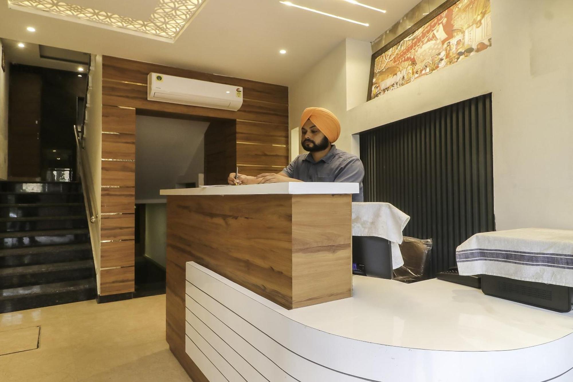 Hotel O Gn Pride Amritsar Buitenkant foto